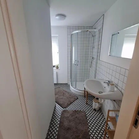 No 17, 2 Og R3 Apartman
